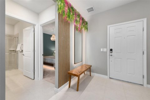 Adosado en venta en Davenport, Florida, 5 dormitorios, 212.1 m2 № 2239847 - foto 2