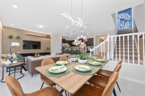 Adosado en venta en Davenport, Florida, 5 dormitorios, 212.1 m2 № 2239847 - foto 9