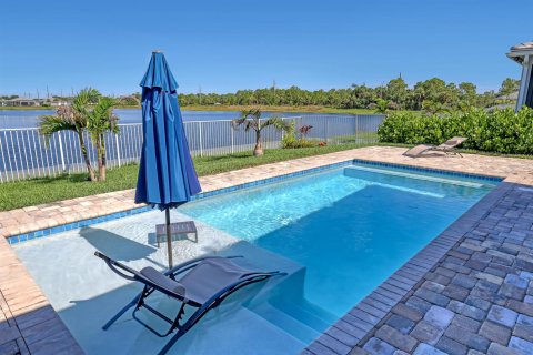 House in Stuart, Florida 5 bedrooms, 264.4 sq.m. № 2187104 - photo 27
