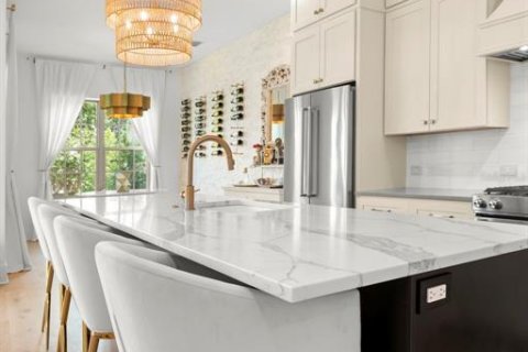Adosado en venta en Saint Petersburg, Florida, 4 dormitorios, 204.38 m2 № 1894980 - foto 11