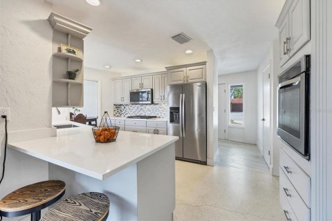 Villa ou maison à vendre à Sarasota, Floride: 3 chambres, 152.27 m2 № 1749460 - photo 7