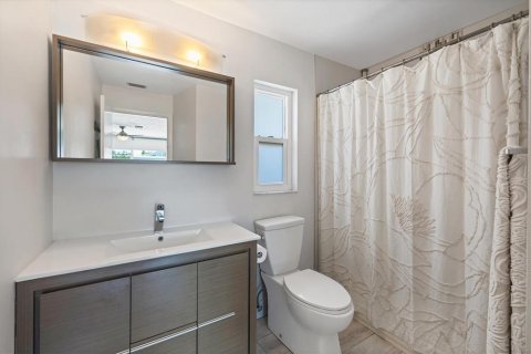 Villa ou maison à vendre à Sarasota, Floride: 3 chambres, 152.27 m2 № 1749460 - photo 18