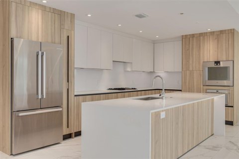Купить кондоминиум в Клируотер, Флорида 10 комнат, 196.67м2, № 1835137 - фото 7