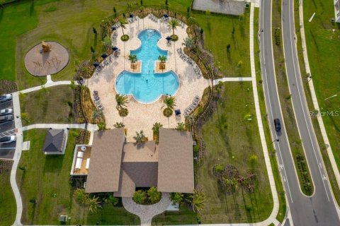 Villa ou maison à vendre à Kissimmee, Floride: 4 chambres, 171.22 m2 № 2144163 - photo 26