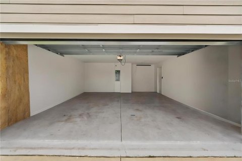 Villa ou maison à vendre à Kissimmee, Floride: 4 chambres, 171.22 m2 № 2144163 - photo 15