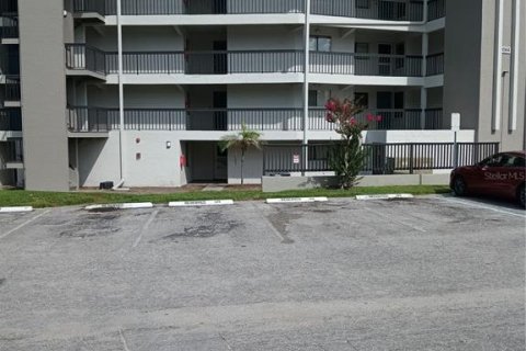 Condo in Altamonte Springs, Florida, 2 bedrooms № 2238733