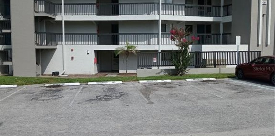 Condo in Altamonte Springs, Florida, 2 bedrooms  № 2238733