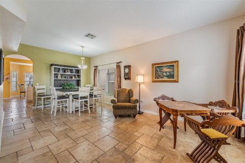 House in Lutz, Florida 6 bedrooms, 289.02 sq.m. № 1900944 - photo 17