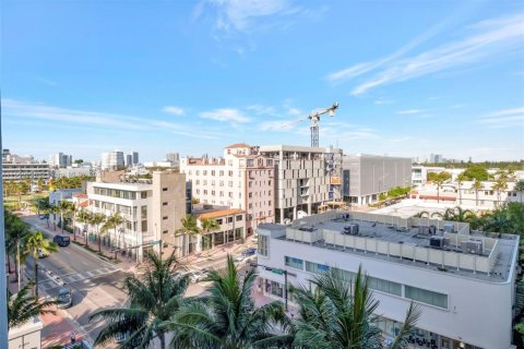 Copropriété à louer à Miami Beach, Floride: 2 chambres, 159.79 m2 № 1668335 - photo 27