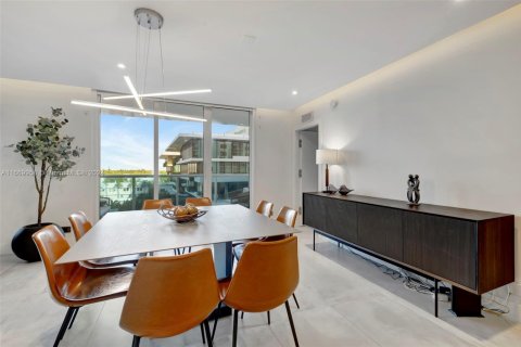 Copropriété à louer à Miami Beach, Floride: 2 chambres, 159.79 m2 № 1668335 - photo 23