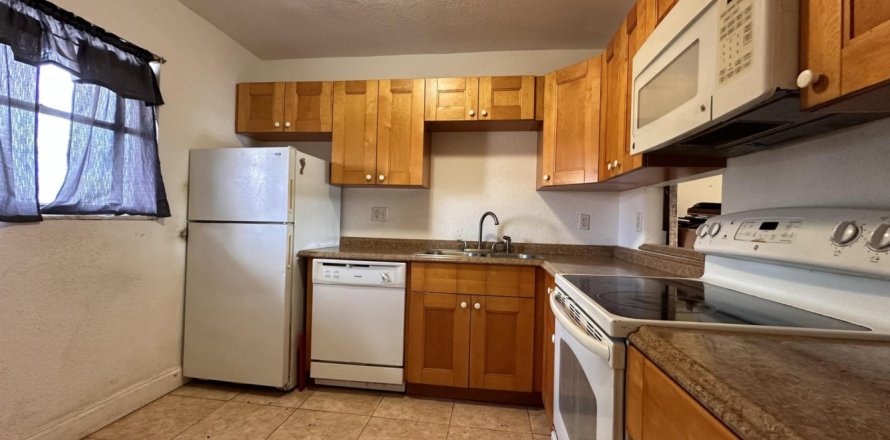 Condo in Margate, Florida, 1 bedroom  № 1181959