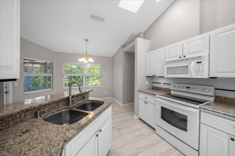 Villa ou maison à vendre à Ocala, Floride: 3 chambres, 160.26 m2 № 2235401 - photo 10