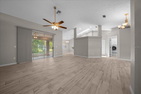 Villa ou maison à vendre à Ocala, Floride: 3 chambres, 160.26 m2 № 2235401 - photo 5