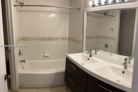 Appartement à louer à Homestead, Floride: 2 chambres, 90.12 m2 № 2168800 - photo 7