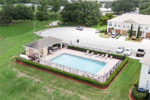 Touwnhouse à vendre à Lakeland, Floride: 3 chambres, 155.7 m2 № 1785362 - photo 24