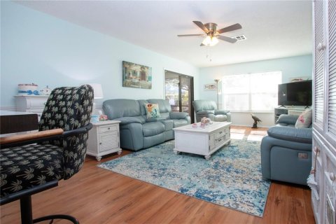 House in Port Charlotte, Florida 3 bedrooms, 115.38 sq.m. № 1584562 - photo 15