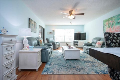 House in Port Charlotte, Florida 3 bedrooms, 115.38 sq.m. № 1584562 - photo 13