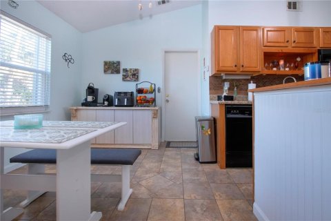 House in Port Charlotte, Florida 3 bedrooms, 115.38 sq.m. № 1584562 - photo 23