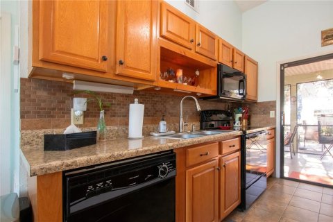 House in Port Charlotte, Florida 3 bedrooms, 115.38 sq.m. № 1584562 - photo 29