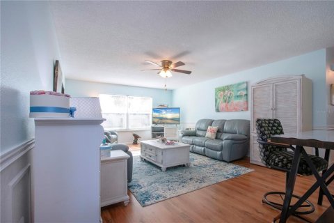 House in Port Charlotte, Florida 3 bedrooms, 115.38 sq.m. № 1584562 - photo 11