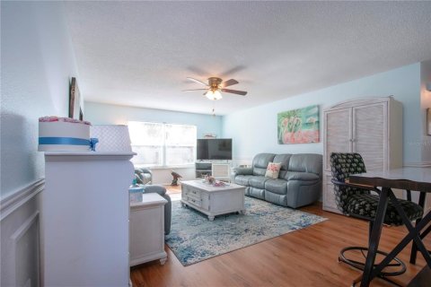 House in Port Charlotte, Florida 3 bedrooms, 115.38 sq.m. № 1584562 - photo 10