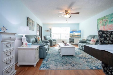 House in Port Charlotte, Florida 3 bedrooms, 115.38 sq.m. № 1584562 - photo 14