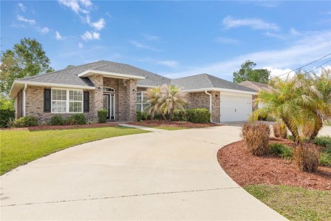 House in Palm Coast, Florida 4 bedrooms, 210.42 sq.m. № 2166748