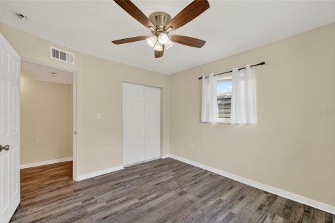 House in Saint Petersburg, Florida 3 bedrooms, 121.14 sq.m. № 1838080 - photo 26
