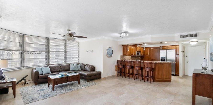 Condo à Miami Beach, Floride, 1 chambre  № 2055958