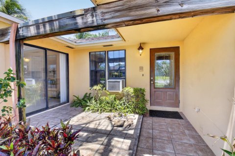 Casa en venta en Boynton Beach, Florida, 4 dormitorios, 205.13 m2 № 2253258 - foto 5