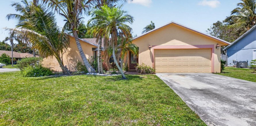 Casa en Boynton Beach, Florida 4 dormitorios, 205.13 m2 № 2253258