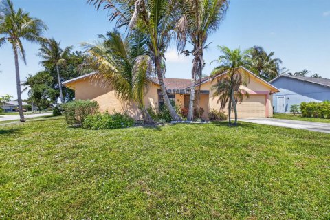 Casa en venta en Boynton Beach, Florida, 4 dormitorios, 205.13 m2 № 2253258 - foto 3