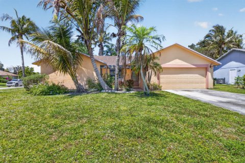 Casa en venta en Boynton Beach, Florida, 4 dormitorios, 205.13 m2 № 2253258 - foto 2