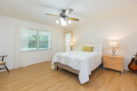 House in Dade City, Florida 3 bedrooms, 172.43 sq.m. № 1837397 - photo 26