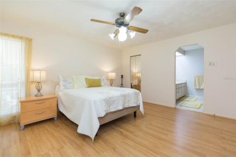 House in Dade City, Florida 3 bedrooms, 172.43 sq.m. № 1837397 - photo 27