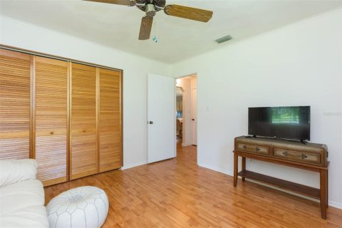 House in Dade City, Florida 3 bedrooms, 172.43 sq.m. № 1837397 - photo 21