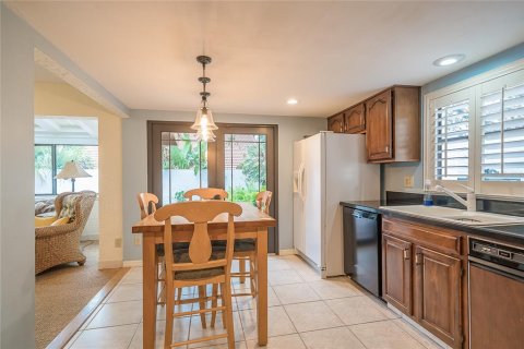 Casa en venta en Temple Terrace, Florida, 3 dormitorios, 199.55 m2 № 1789152 - foto 14