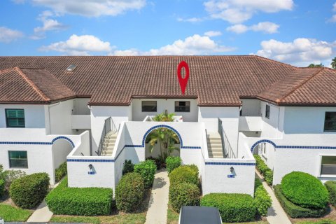 Condo in Stuart, Florida, 2 bedrooms № 2084167 - photo 2