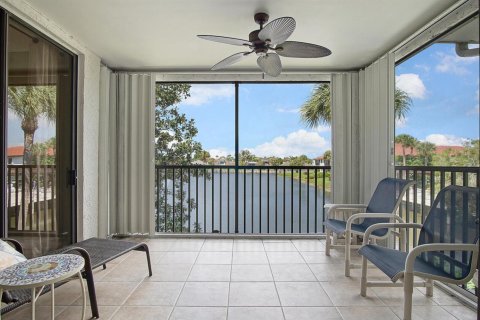 Condo in Stuart, Florida, 2 bedrooms № 2084167 - photo 4