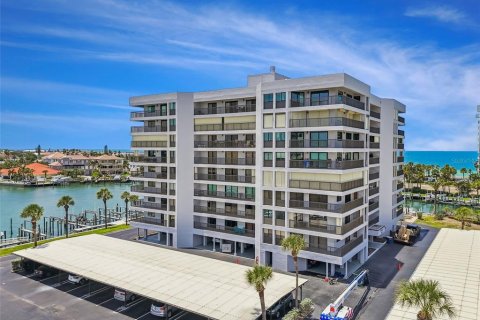 Condominio en venta en Clearwater, Florida, 2 dormitorios, 102.19 m2 № 1883578 - foto 29