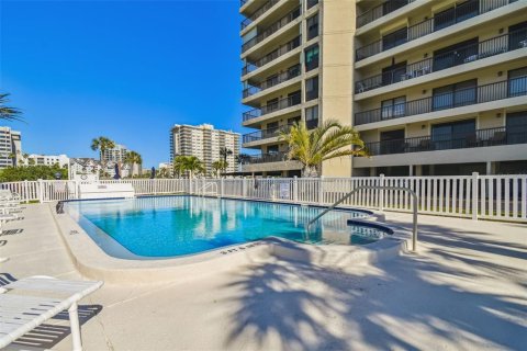 Condominio en venta en Clearwater, Florida, 2 dormitorios, 102.19 m2 № 1883578 - foto 28