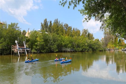 Terreno en venta en Sarasota, Florida, 2 dormitorios, 229.75 m2 № 1733130 - foto 12
