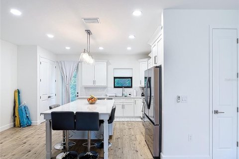 Villa ou maison à louer à North Port, Floride: 2 chambres, 144.56 m2 № 2131836 - photo 19
