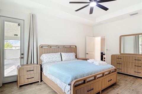 Villa ou maison à louer à North Port, Floride: 2 chambres, 144.56 m2 № 2131836 - photo 16