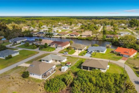 Villa ou maison à louer à North Port, Floride: 2 chambres, 144.56 m2 № 2131836 - photo 27