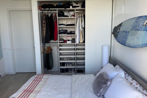 Condominio en venta en Miami, Florida, 3 dormitorios, 148.27 m2 № 2000308 - foto 27