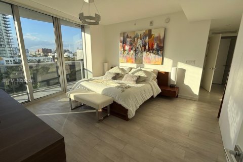 Condominio en venta en Miami, Florida, 3 dormitorios, 148.27 m2 № 2000308 - foto 9