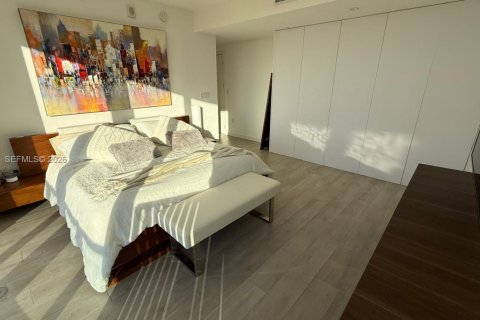 Condominio en venta en Miami, Florida, 3 dormitorios, 148.27 m2 № 2000308 - foto 10