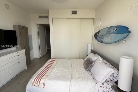 Condominio en venta en Miami, Florida, 3 dormitorios, 148.27 m2 № 2000308 - foto 24