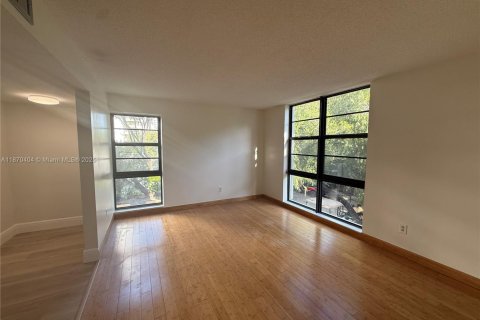 Copropriété à louer à Key Biscayne, Floride: 2 chambres, 115.38 m2 № 1981843 - photo 12